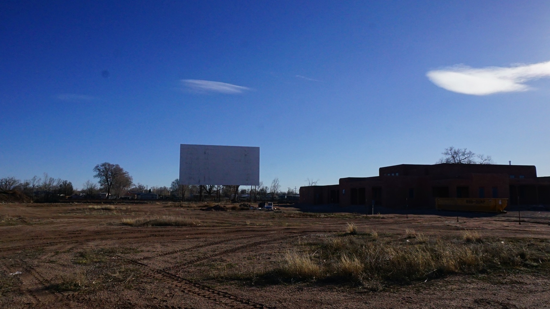 DRIVE IN THEATER Mountain Film